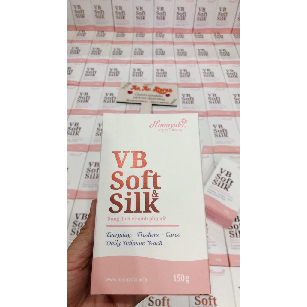 Dung Dịch Vệ Sinh Hanayuki Màu Hồng VB Soft Silk 150ml