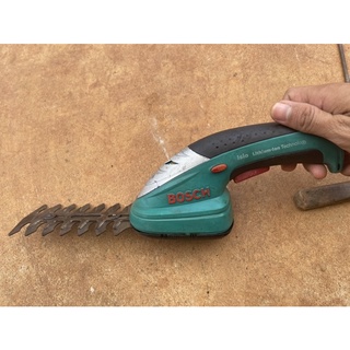 Tỉa cành pin bosch 3,6v 10,8v