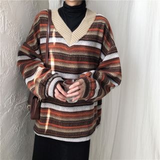 Áo len cổ tim form rộng vintage