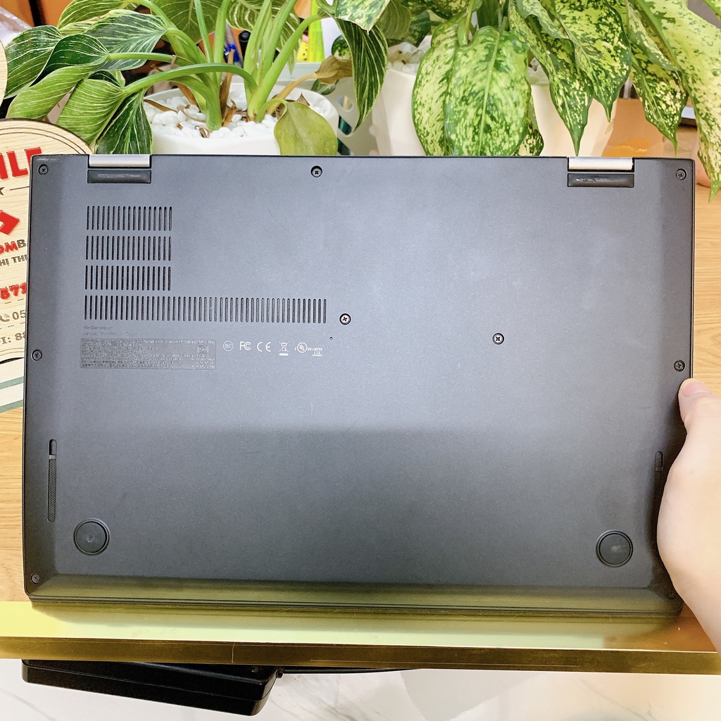 Laptop giá rẻ  thinkpad x1 carbon core i5 Màn hình 14inch Tặng sạc đi kèm khi mua máy BH 3-12 tháng