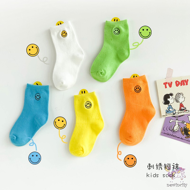 Set 5 đôi tất họa tiết hoạt hình chất liệu cotton mềm mại thoải mái cho bé