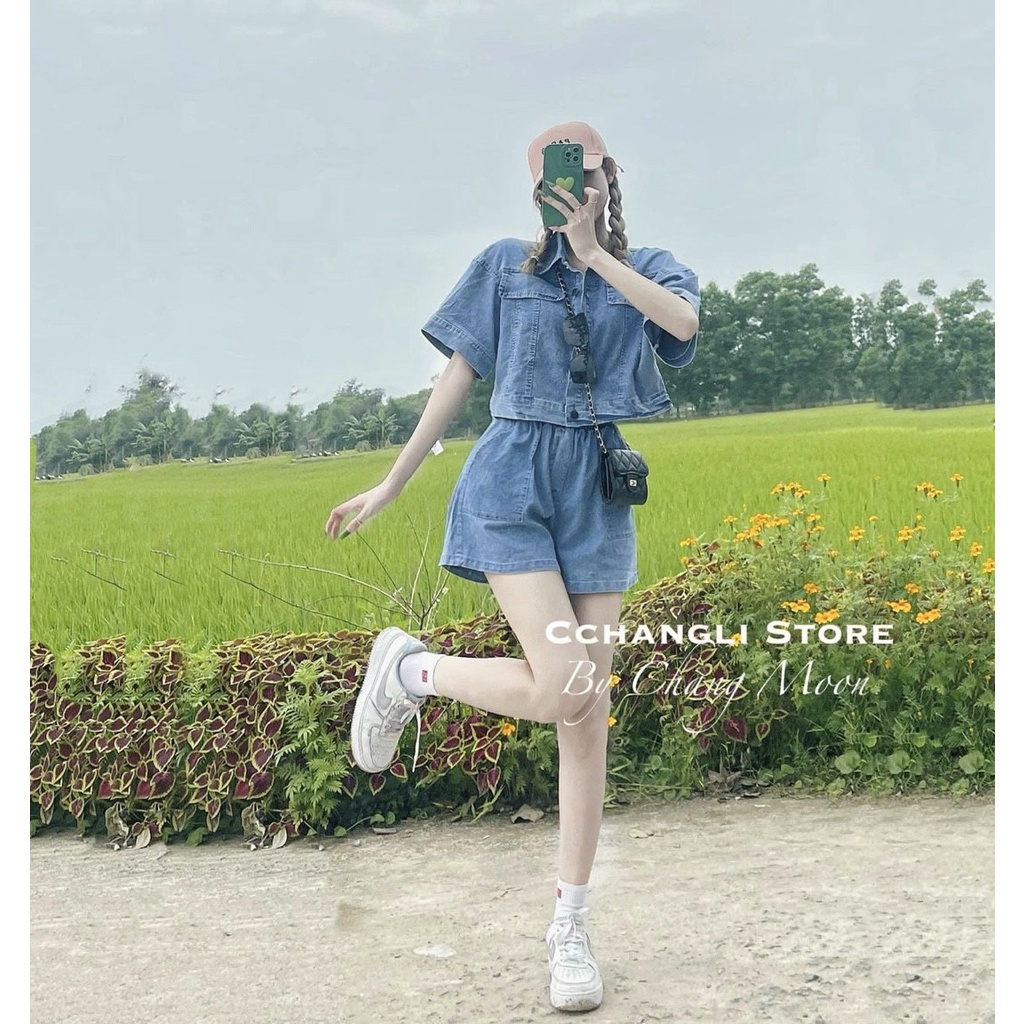 Set đồ nữ, áo croptop jean tay ngắn có cổ áo, quần short lưng chun - Tuệ Nhiên Fashion