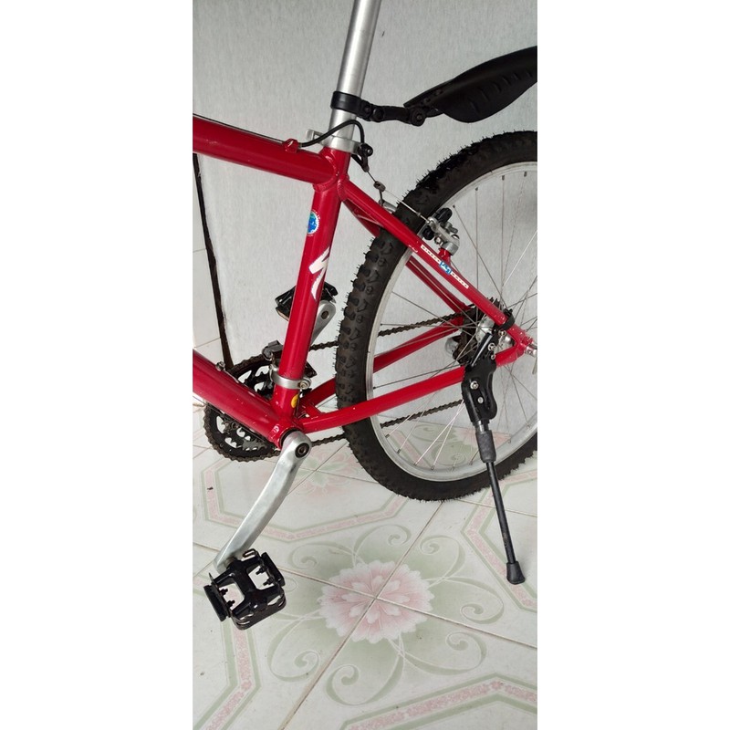 Xe đạp bãi nhật Specialized 90%