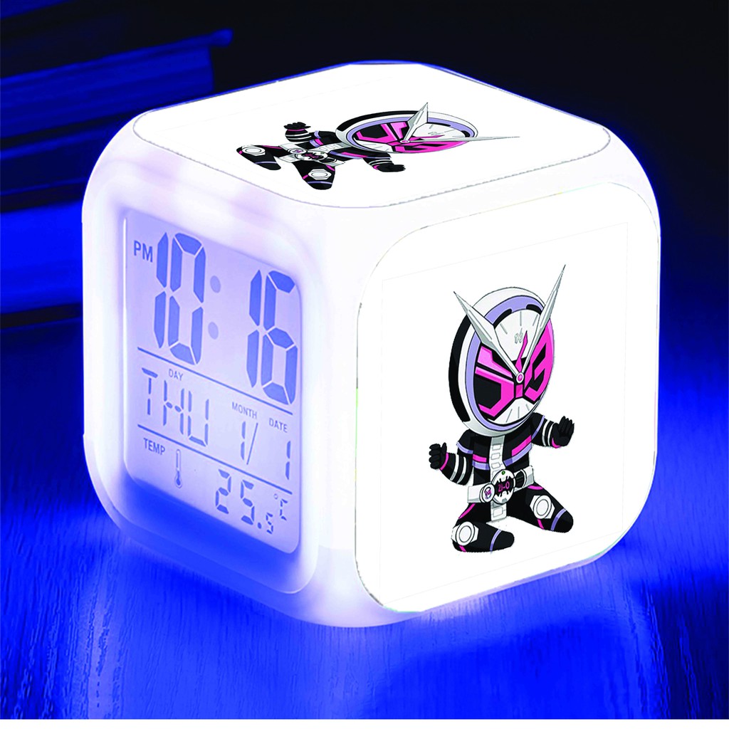 Đồng hồ báo thức để bàn in hình KAMEN RIDER Hiệp Sĩ Mặt Nạ siêu nhân LED đổi màu chibi anime