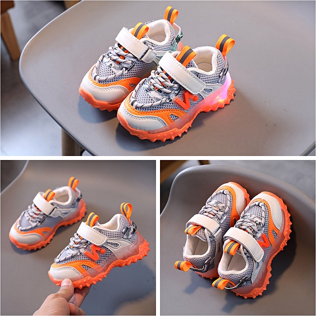 SUGE Giày Thể Thao Đế Mềm Chống Trượt Có Đèn LED Phát Sáng Thời Trang Hàn Quốc Cho Trẻ Em