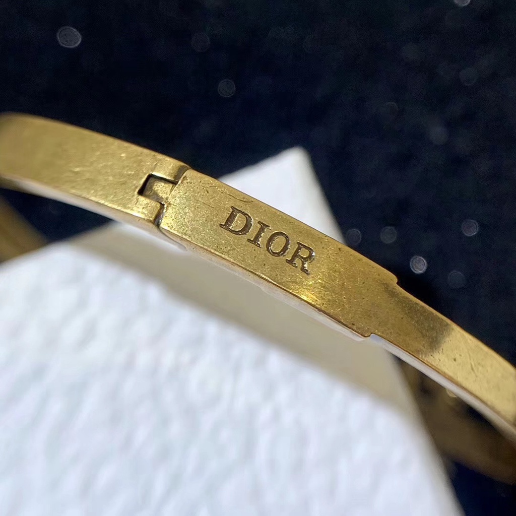 Vòng đeo tay bằng đồng thau in chữ JADior thời trang cổ điển đơn giản