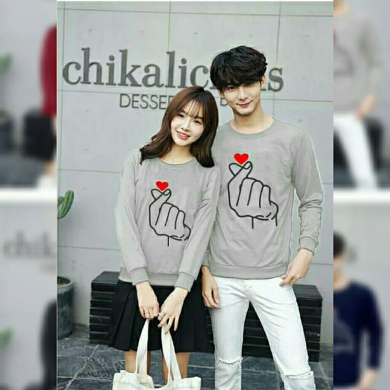 Áo Sweater In Hình Ngón Tay Tình Yêu Murmer Dễ Thương Cho Cặp Đôi