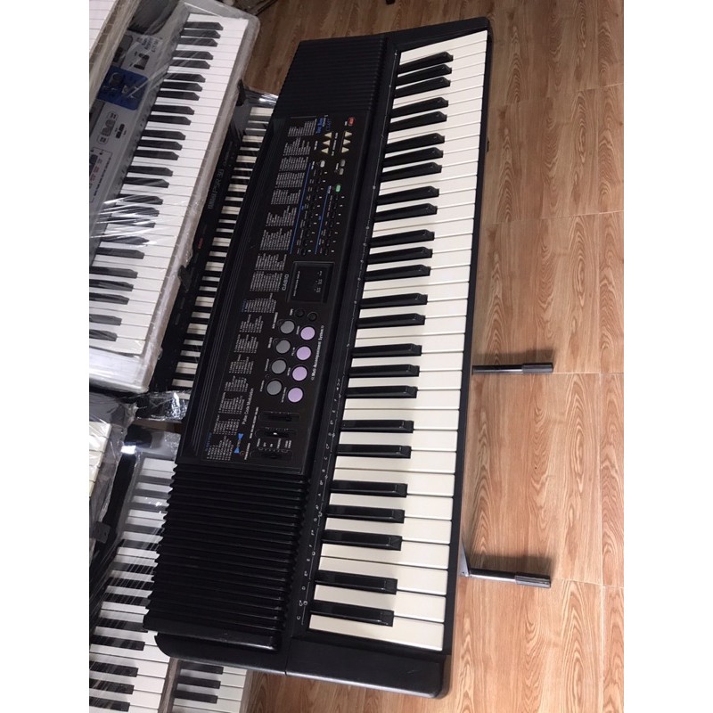 Đàn Ỏrgan Nhật  Casio CT -657 giá rẻ . âm thanh hay . đầy đủ chức năng . bảo hành 1 năm