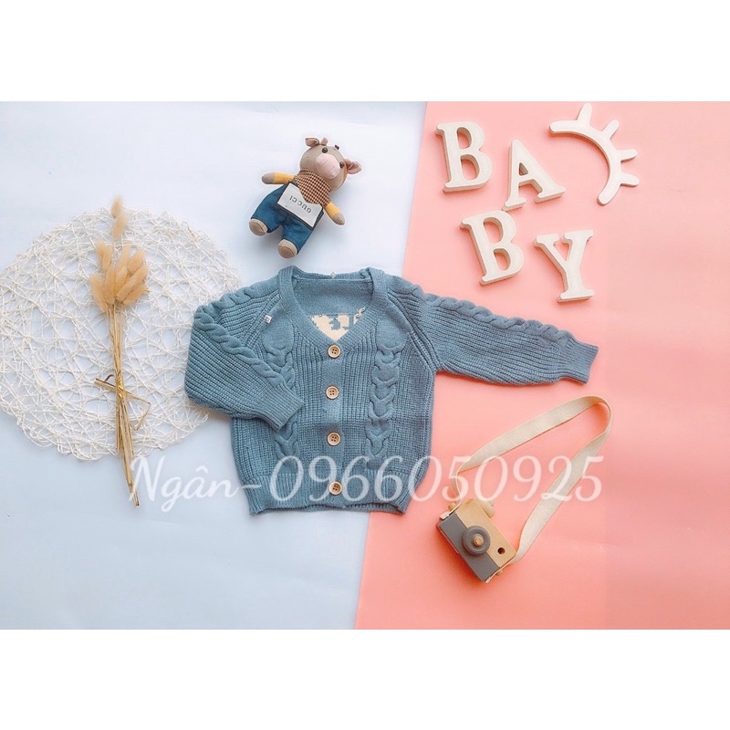 Áo Len Cardigan Đính Kèm Thêm Chú Gấu Cho Bé Trai,Bé Gái từ 10-20kg