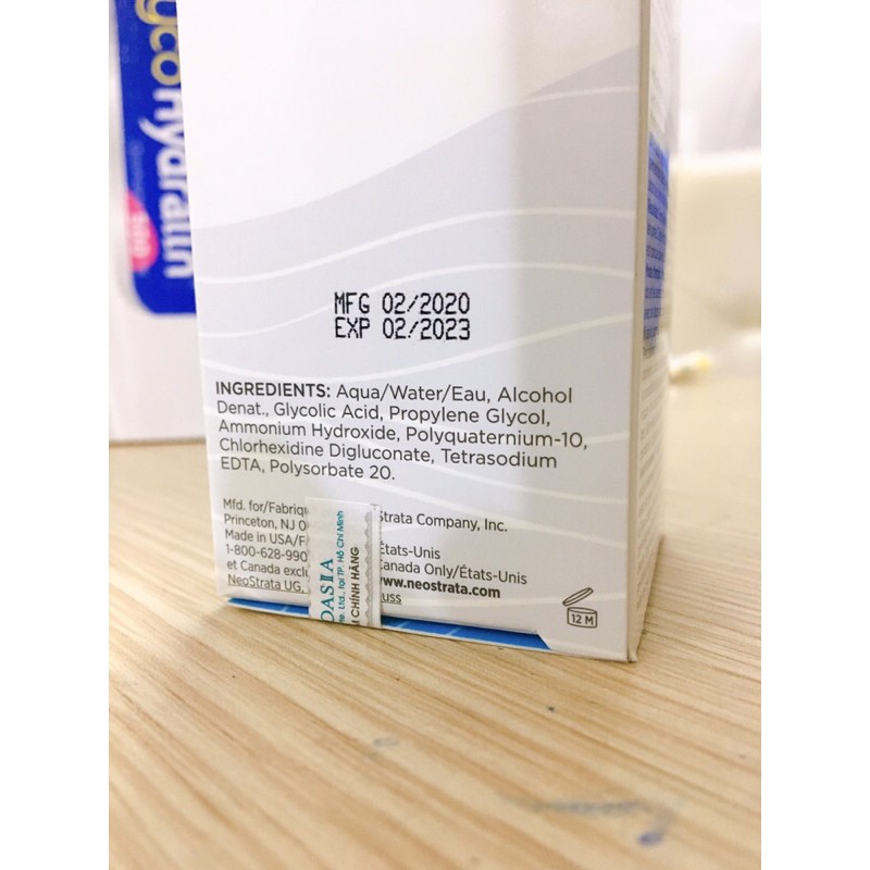 Dung Dịch Tẩy Da Chết - Se Lỗ Chân Lông Neostrata 8AHA