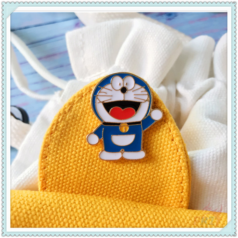 Huy hiệu cài áo thời trang hình Doraemon 02 - Anime