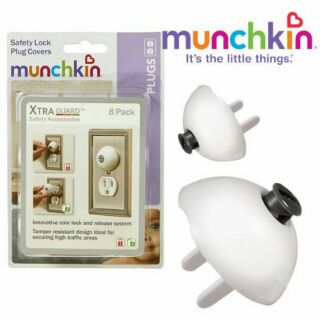 Bộ 8 bịt ổ điện an toàn có khoá Munchkin