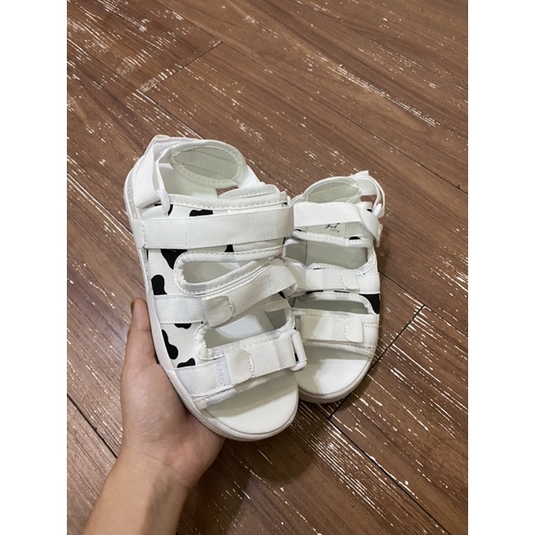 Dép sandal 3 quai HÀN QUỐC BÒ SỮA CÓ SẴN