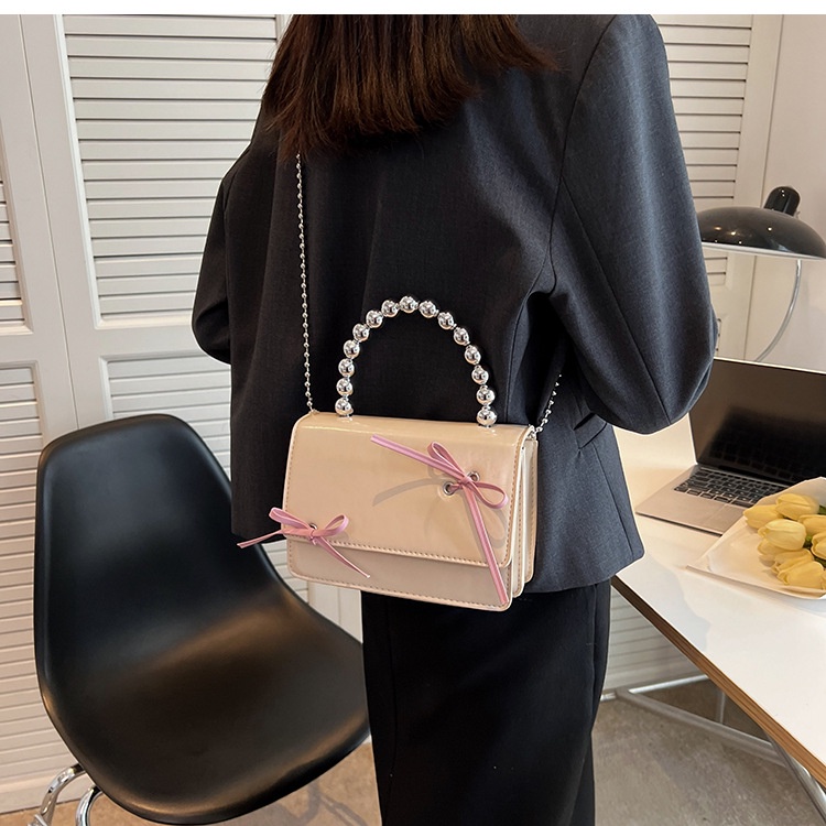 Túi Đeo Vai Hình Vuông Cỡ Nhỏ Phối Dây Xích Thời Trang Cho Nữ