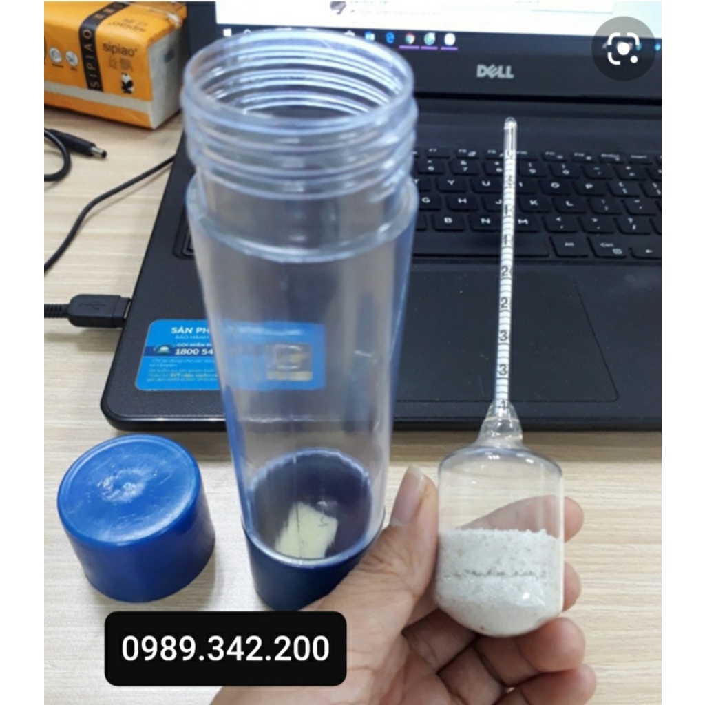 Cây đo độ mặn của nước bầu thủy tinh