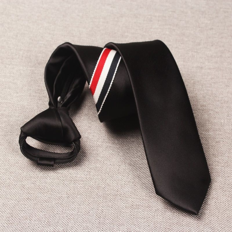 Cà Vạt Nam Bản Hẹp 6cm Màu Đen Bạc Thời Trang Hàn Quốc