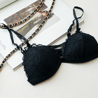 Bralette đan dây trước