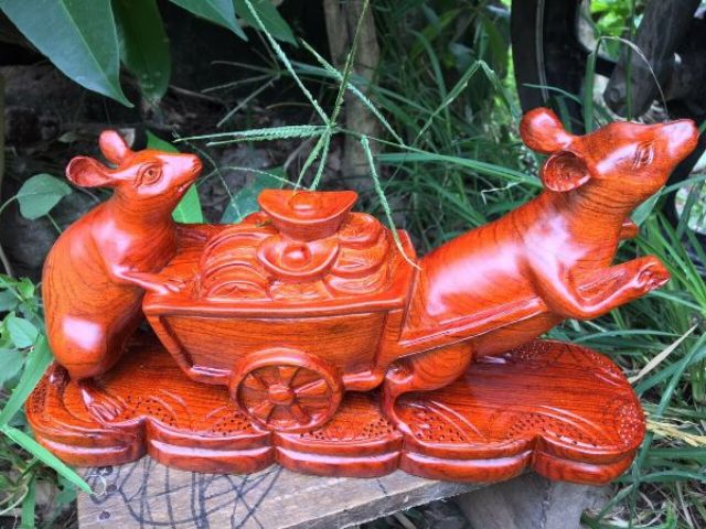 Tượng con chuột gỗ hương