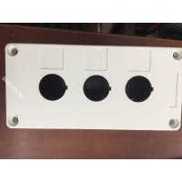 Hộp nút nhấn rỗng 1 lỗ 2 lỗ 3 lỗ 4 lỗ phi 22 màu trắng đen chất lượng cao