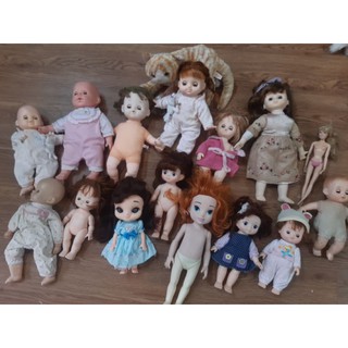 Set búp bê của khách lẻ