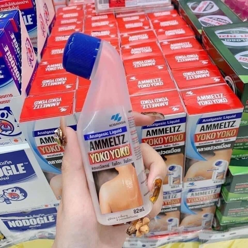 Lăn đau nhức yoko yoko thái lan chai 82ml