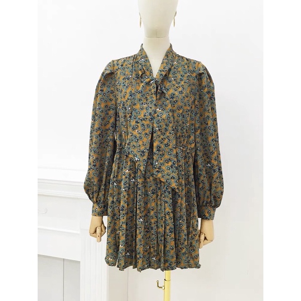 Set váy hoa nhí dài tay kèm khoác vest hàng QC