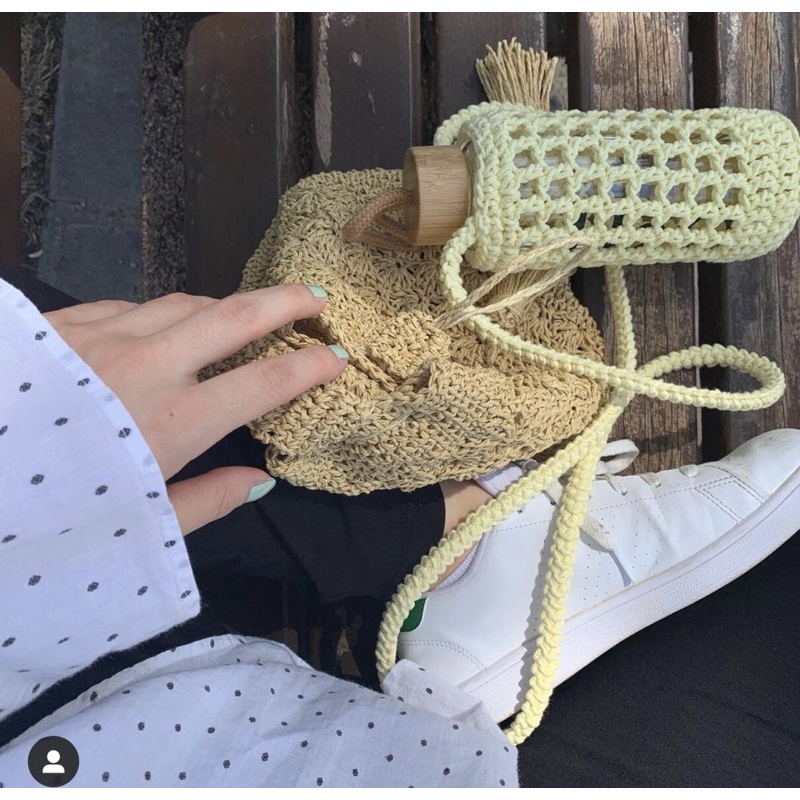 Túi đeo đựng bình nước tiện lợi, có thể mang theo bên người