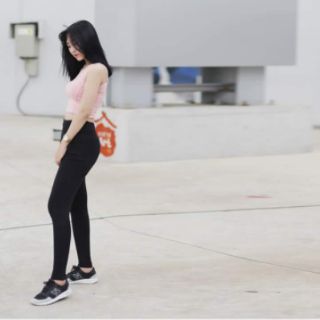 Quần legging lưng liền đen trơn AGE2X
