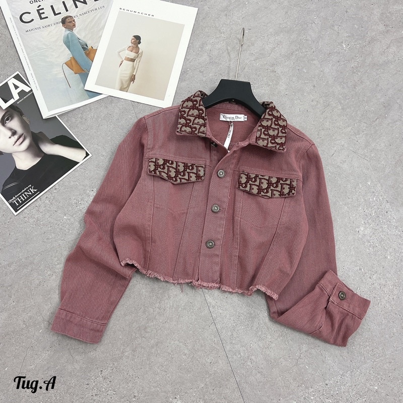 Khoác bò hồng đi ò