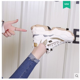 Giày nữ ulzzang phong cách Hàn Quốc
