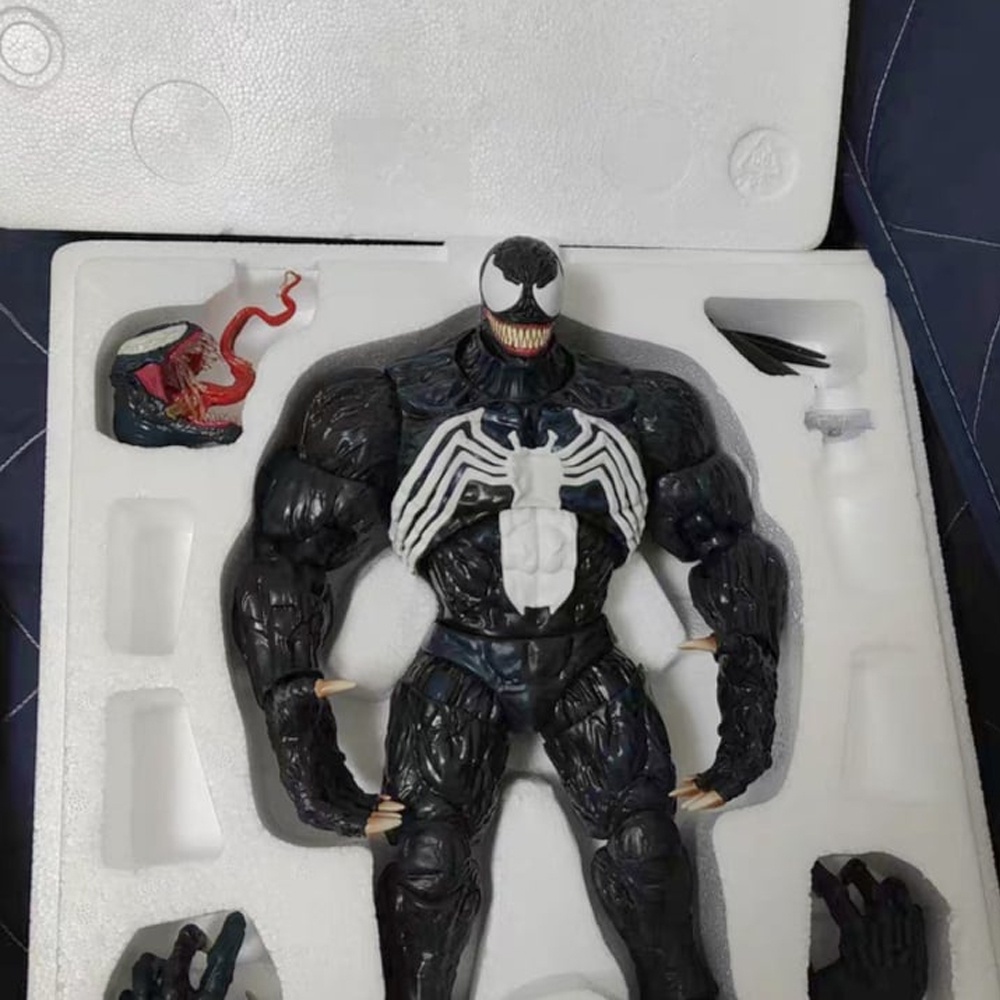 Mô hình Venom M.W Culture Migu chính hãng tỉ lệ 1/9 30cm cử động khớp