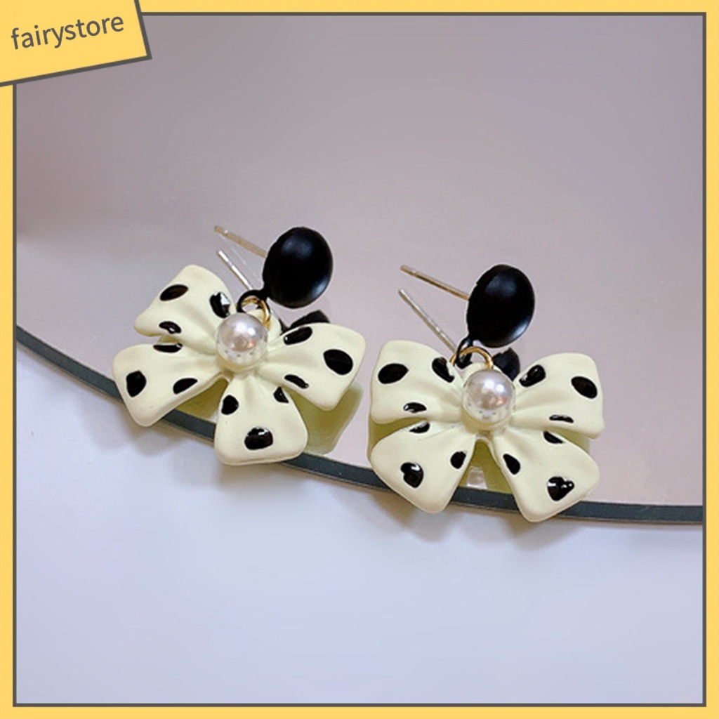 Khuyên tai nữ trang dáng dài tạo hình độc đáo