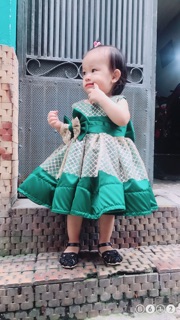 Đầm công chúa phối lưới kim sa 