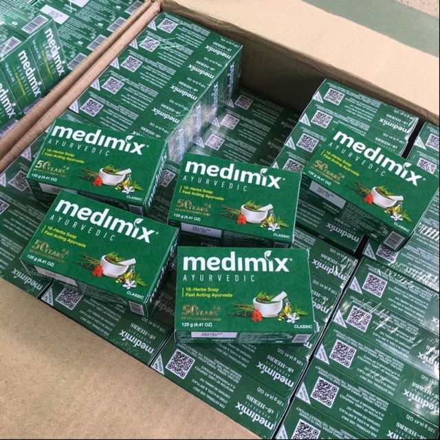 Set 10 Xà phòng 18 thảo mộ Medimix Ấn Độ 125gr loại bỏ mụn lưng, mờ thâm nám