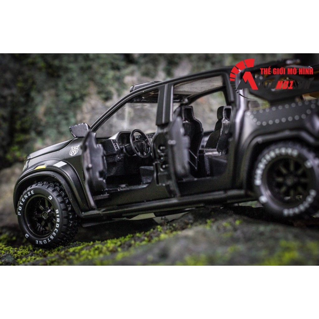 MÔ HÌNH XE MERCEDES X-CLASS 6X6 BLACK 1:32 CHIMEI MODEL 6927