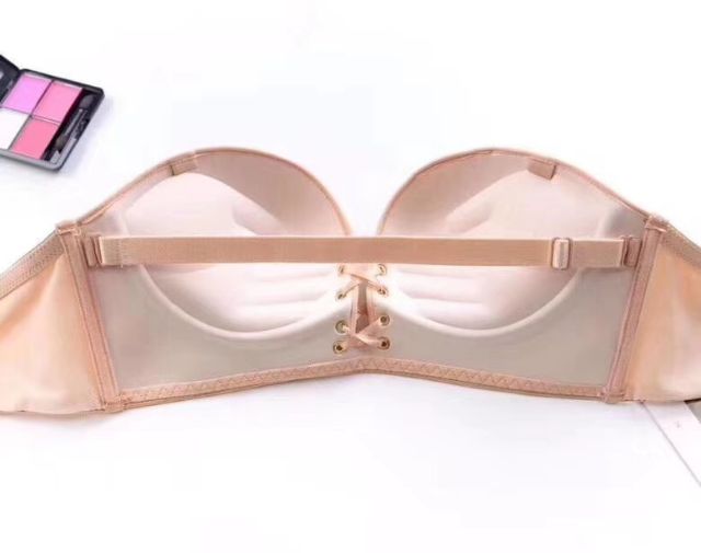 Áo cúp ngực ren hoa rút dây siêu hot