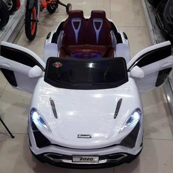 Xe ô tô điện trẻ em | Kupai - 2020 | 2 ghế ngồi - 4 động cơ | Bluetooth - Mic hát karaoke