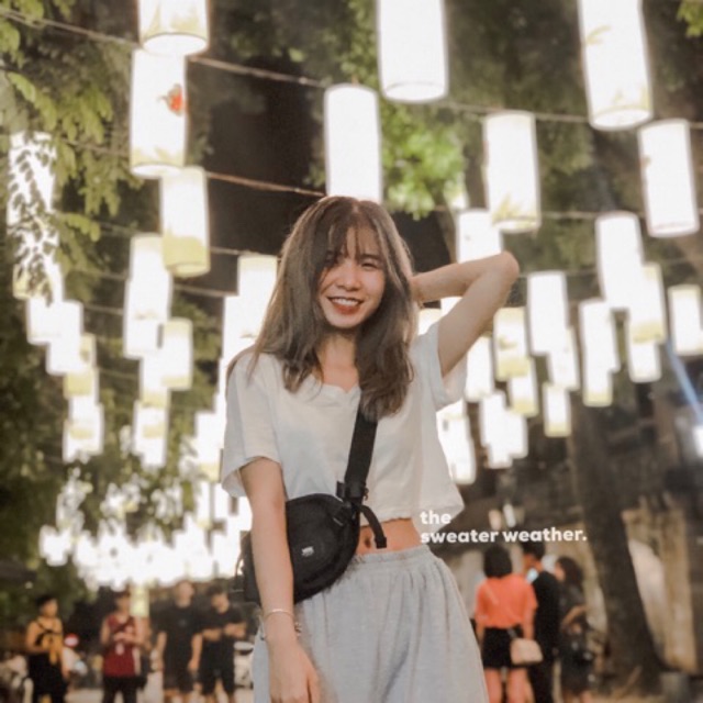 Áo croptop cổ tim trơn