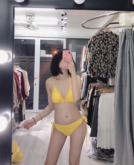 Bikini sexy hai mảnh tam giác vàng nổi bất sexy mặc đi biển đi bơi