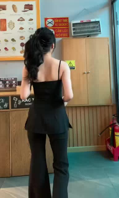 Set quần ống loe áo dây xẻ tà (kèm ảnh và video thật) | BigBuy360 - bigbuy360.vn