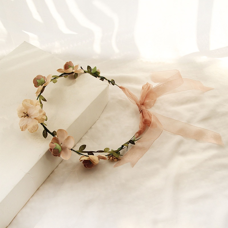 Vòng Hoa Đội Đầu Kiểu Bohemia Cho Cô Dâu
