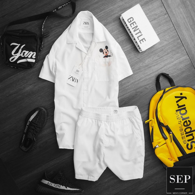 Set bộ unisex Mickey & Donald chất liệu sợi tre nhẹ mát, 1 set bao gồm 1 áo somi cổ danton & 1 quần short | BigBuy360 - bigbuy360.vn