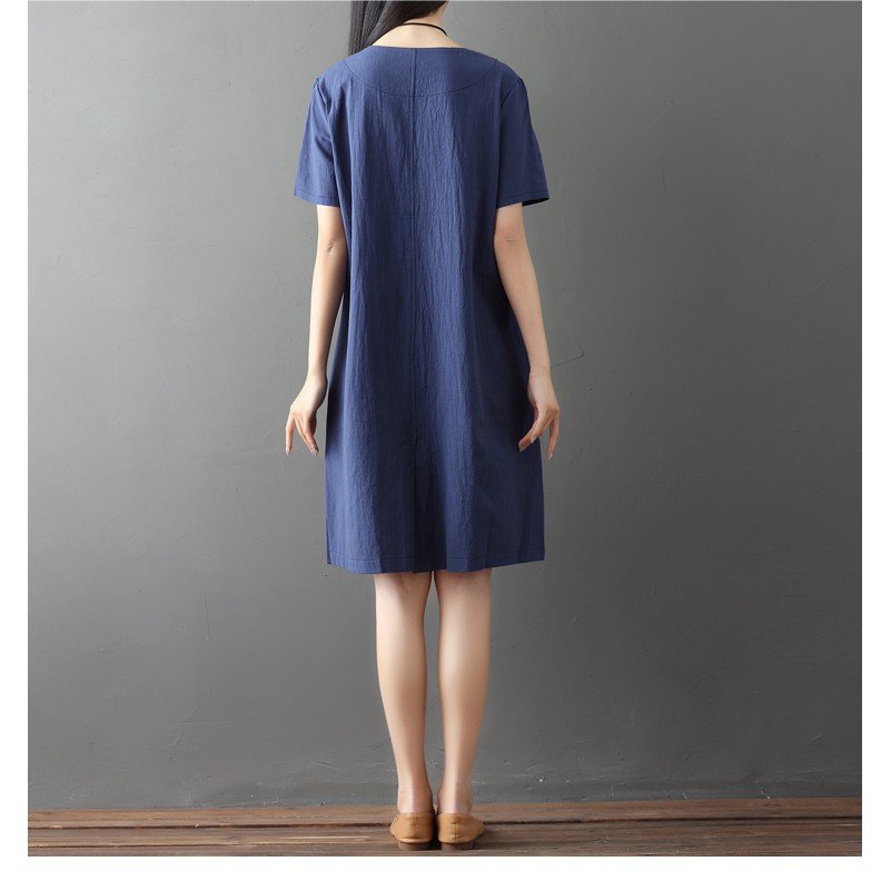 Đầm suông ngắn tay phối túi vuông thời trang. - DS72