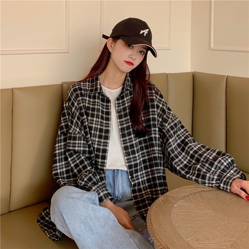 Áo sơ mi IELGY họa tiết kẻ ca rô tay dài dễ phối phong cách retro cho nữ