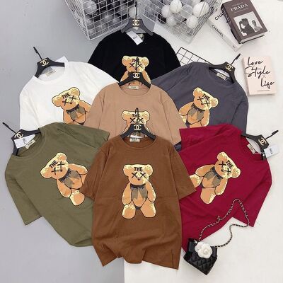 Áo phông gấu nâu mắt chéo cá tính