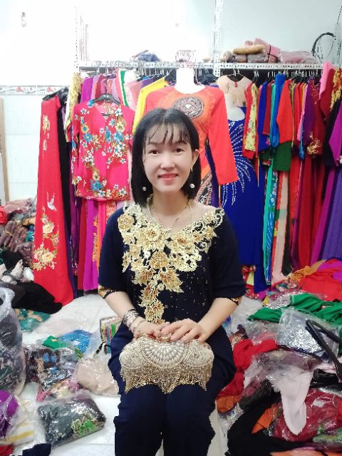 Bộ hoa thêu đá cao cấp