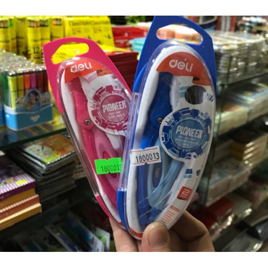 Compa chì kim Deli G200