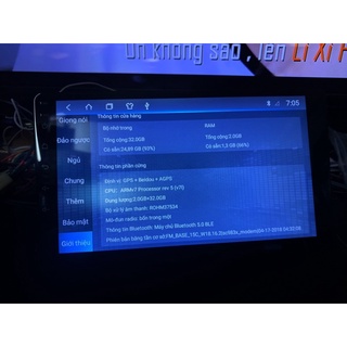 Màn android 9inch cắm sim 4g lắp chung xe hơi.
