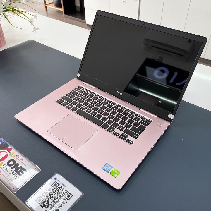 Laptop Dell inspiron 7580 Core i5 8365U/ Ram 16Gb/ Card đồ họa rời Nvidia MX150 mạnh mẽ .