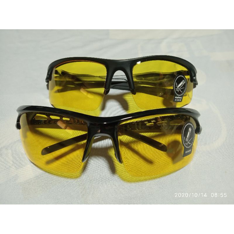 Kính mát 2 trong 1 đi ngày lẫn đêm giá sinh viên | BigBuy360 - bigbuy360.vn